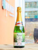 マスカット・オブ・アレキサンドリア【スパークリングワイン】　やや甘口　化粧箱入り　白ワイン